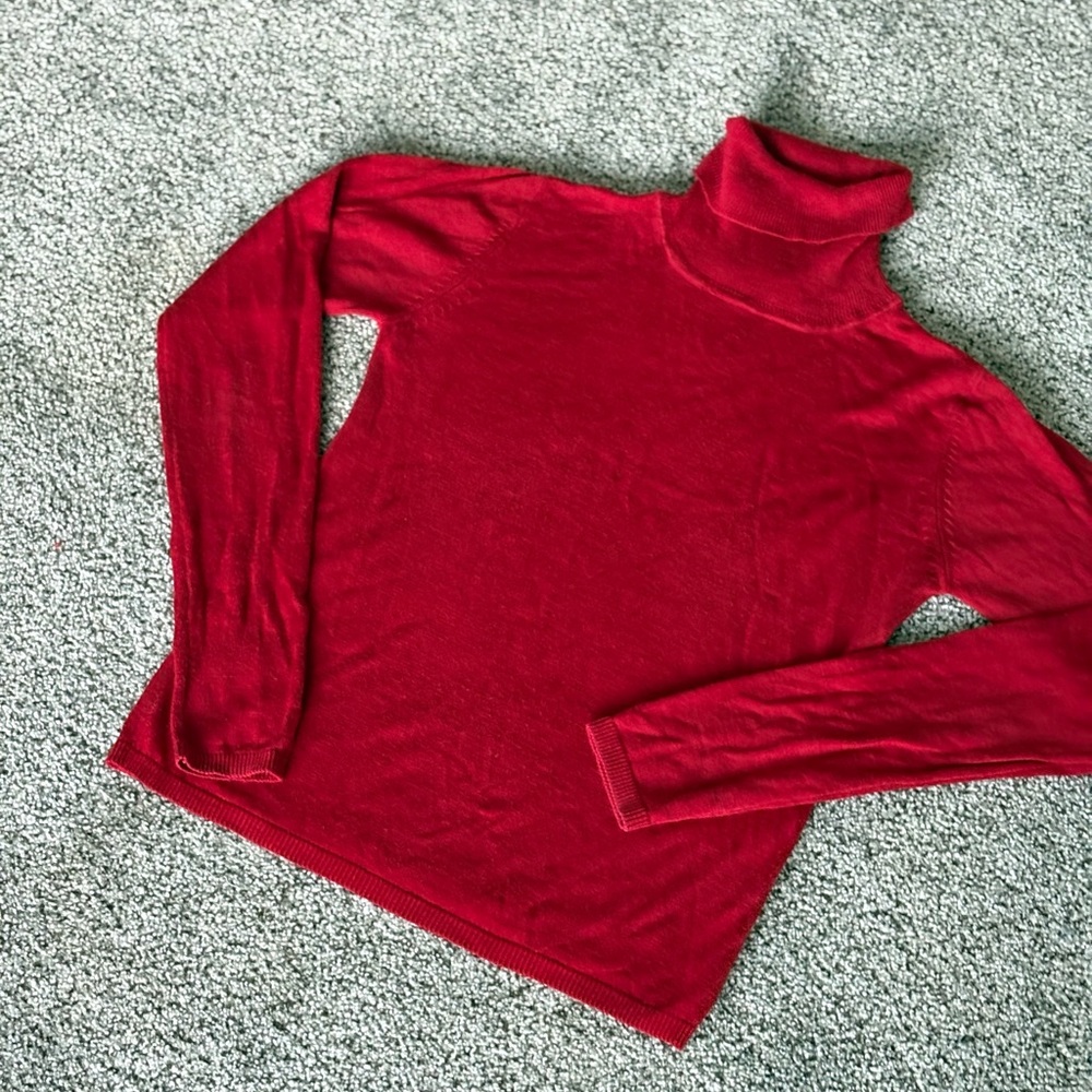 Vintage 90s 100% Silk Red Turtleneck Sweater